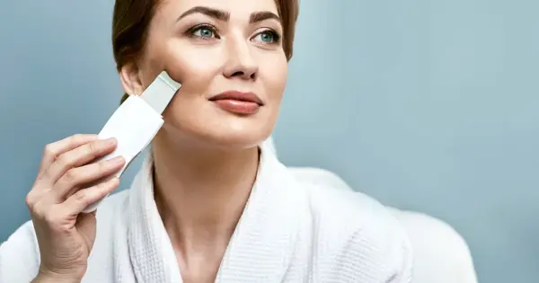 Peeling kawitacyjny - jakie daje efekty i kiedy widać różnicę?